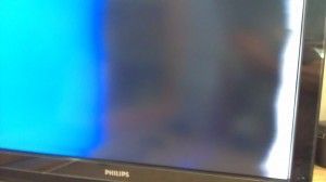 Philips Philips 37PFL7662 mitad de pantalla negra