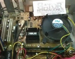 Packard bell se enciende y se apaga