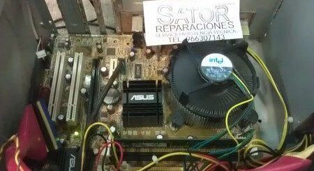 Packard bell se enciende y se apaga