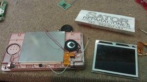 Nintendo Ds lite pantalla superior no enciende