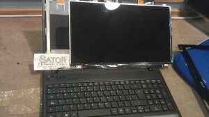 Portátil Acer Aspire 5742 pantalla rota