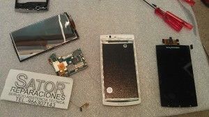 Sony Ericsson Xperia Arc S Lt18i pantalla rota