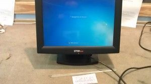 TPV OPTEK Sys se ve la pantalla rosa