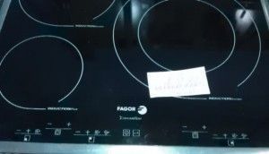 Vitrocerámica fagor parpadea y no funciona