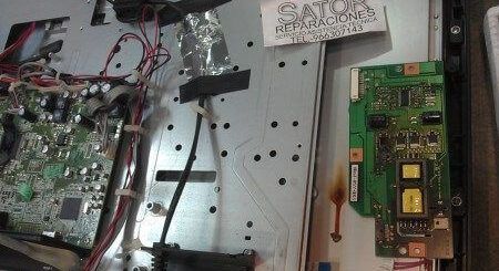 Tv Oki TVV32T2 enciende y se apaga