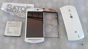 Móvil Sony Xperia pantalla rota