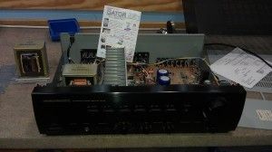 Amplificador marantz PM 65 no funciona