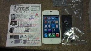 Iphone 4 bateria rota y tornillos pasados