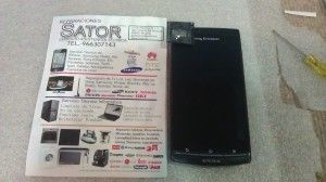 Sony Ericsson Xperia no se escucha. No funciona el auricular