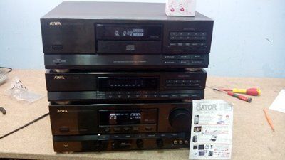 Cadena musical aiwa dx no lee los discos de cd