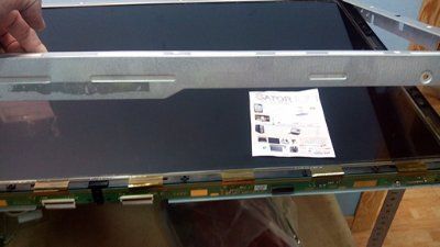 Reparacion de tv Samsung con lineas en la pantalla.