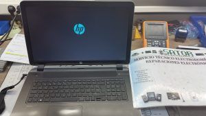 Reparar Hp Pavilion Pantalla rota Alicante